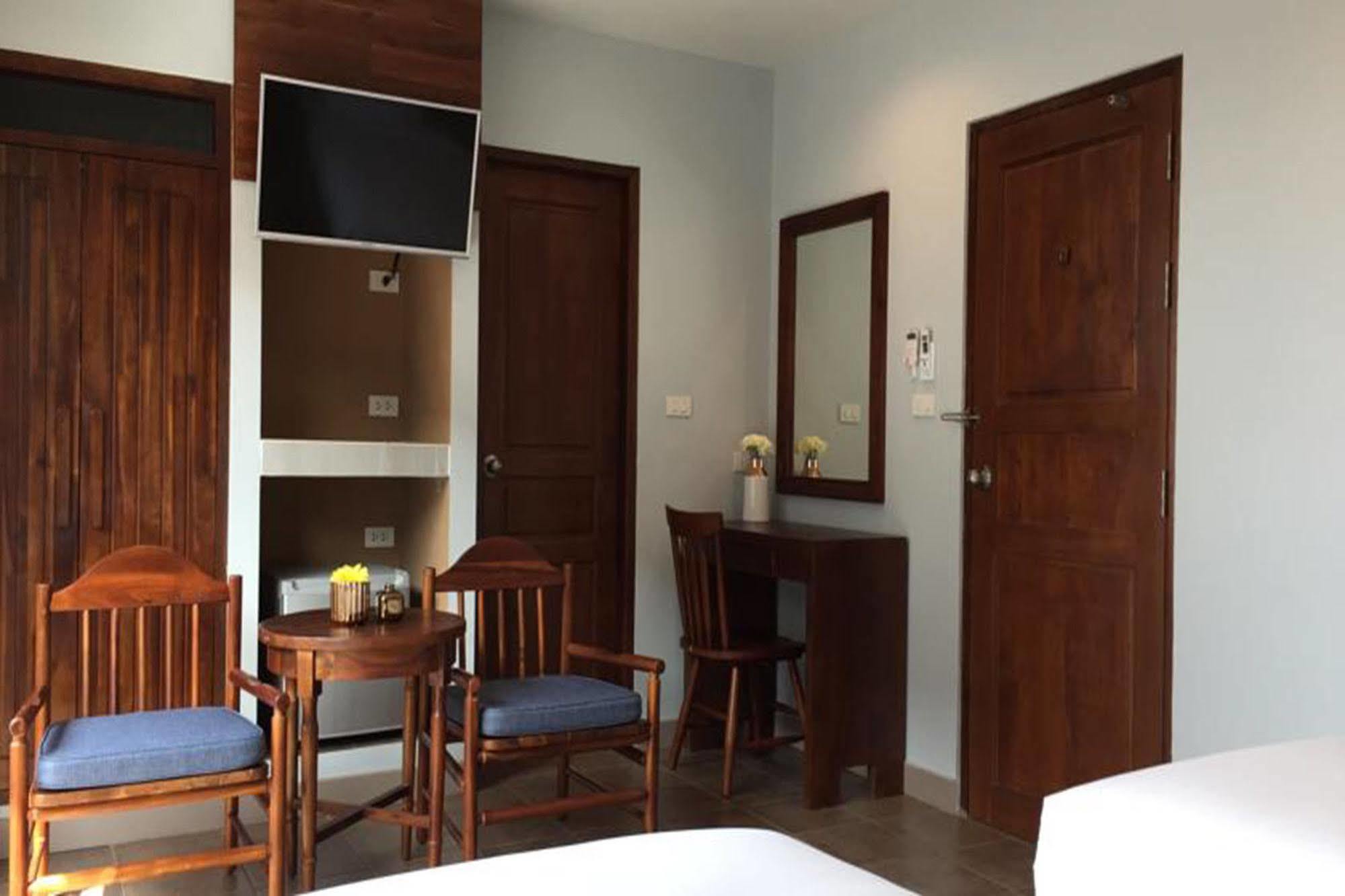 Carunda Hotel Ban Nong Hin  Екстер'єр фото